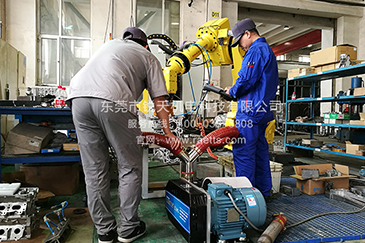 工業(yè)自動化機器人清洗干燥專用風(fēng)刀系統(tǒng)